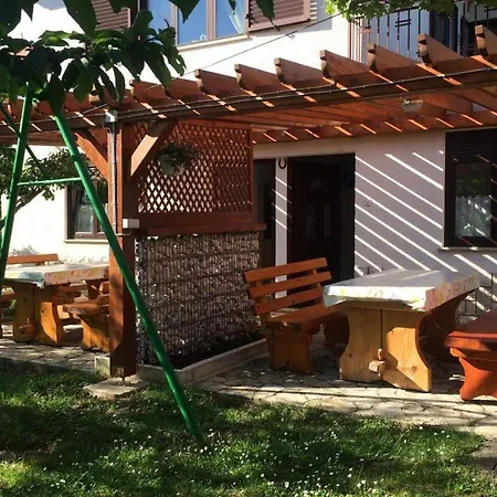 Apartment Marina 1 Nv - 4 Pax, Grill, Pool Novi Vinodolski