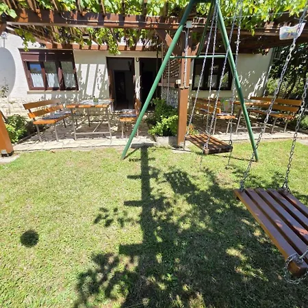 Marina 1 Nv - 4 Pax, Grill, Pool *