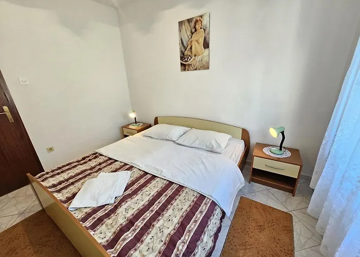 Lejlighed Marina 1 Nv - 4 Pax, Grill, Pool