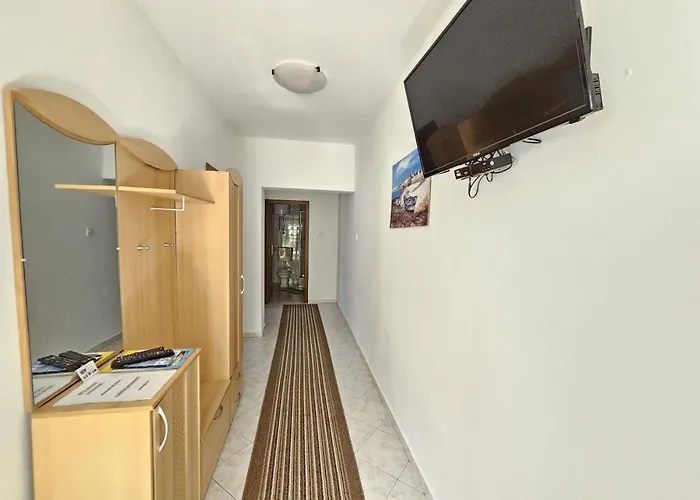 Lejlighed Marina 1 Nv - 4 Pax, Grill, Pool